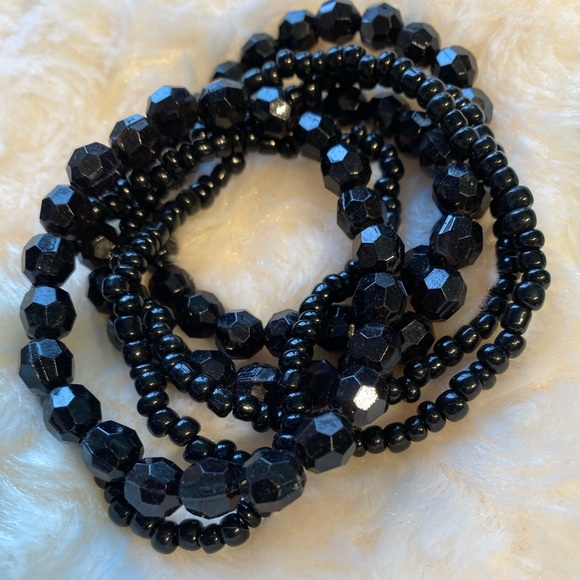 2 sets of 5 Beautiful Stretch bracelets !!! Black & Turquoise!! - Picture 4 of 8